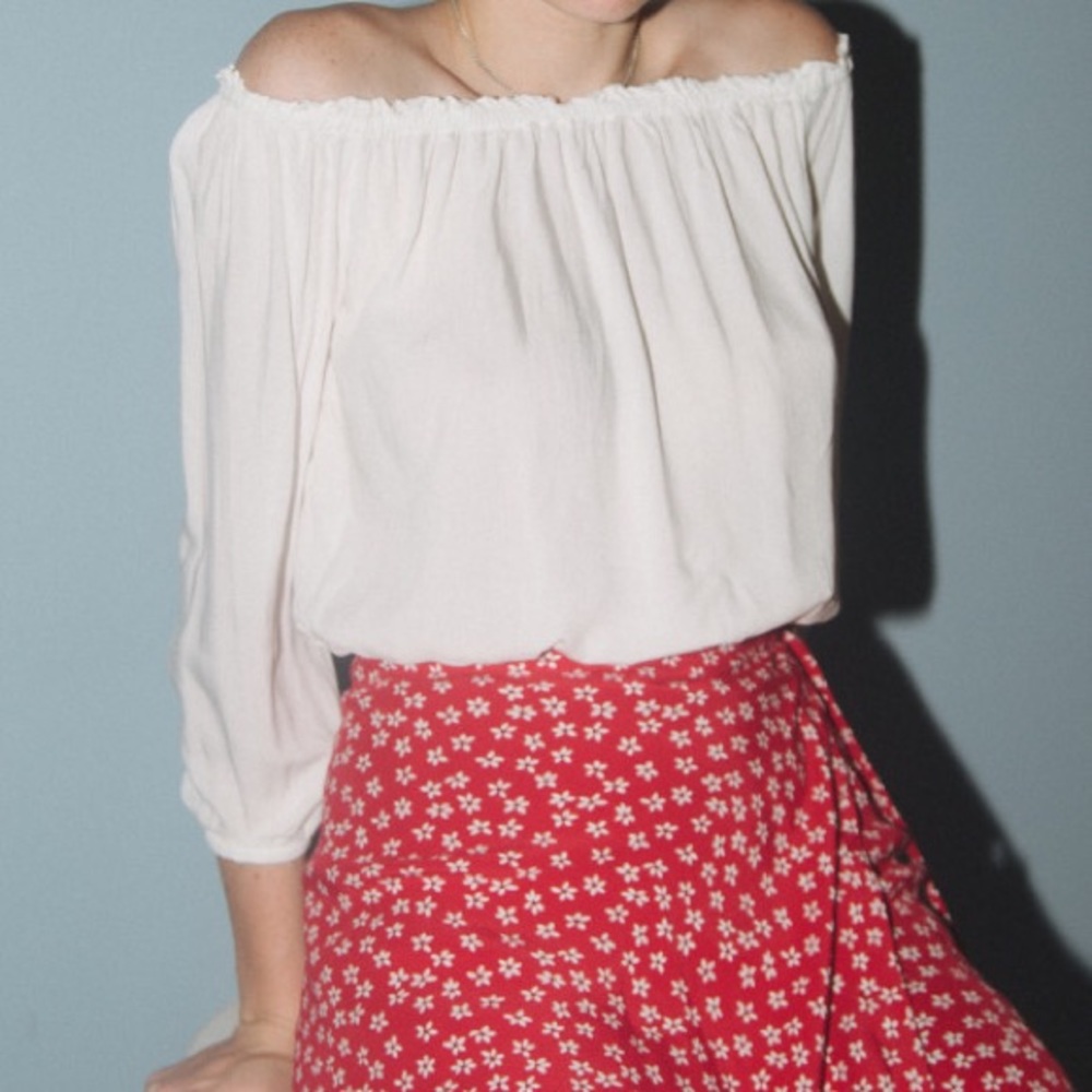 Brandy melville Maura top!
